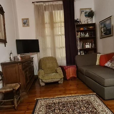 Petro'S Antique House Apartment Nicosia Exterior photo